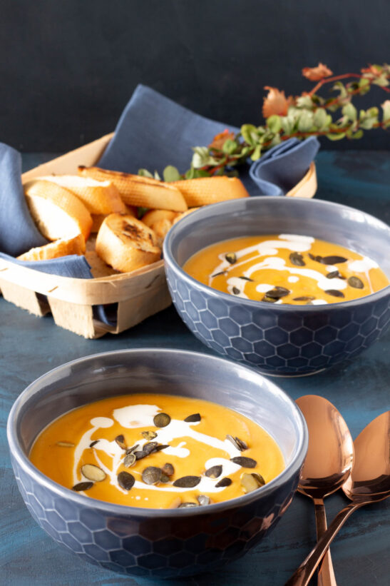 fotografie jídla - dýňová polévka