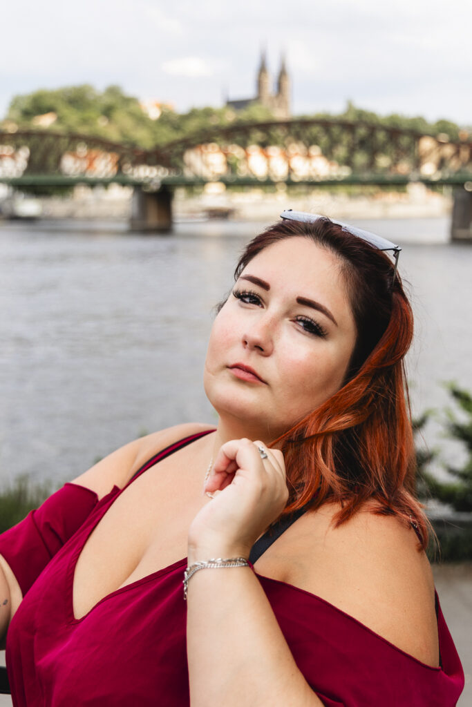 plus size portrétní fotografka
