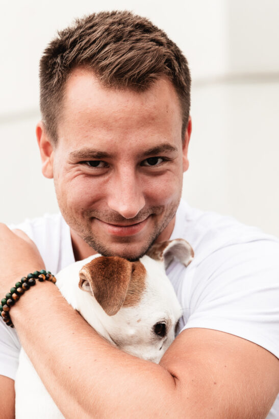 pán a pes - portrétní fotografie