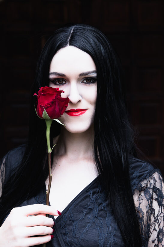 Morticia Addams cosplay