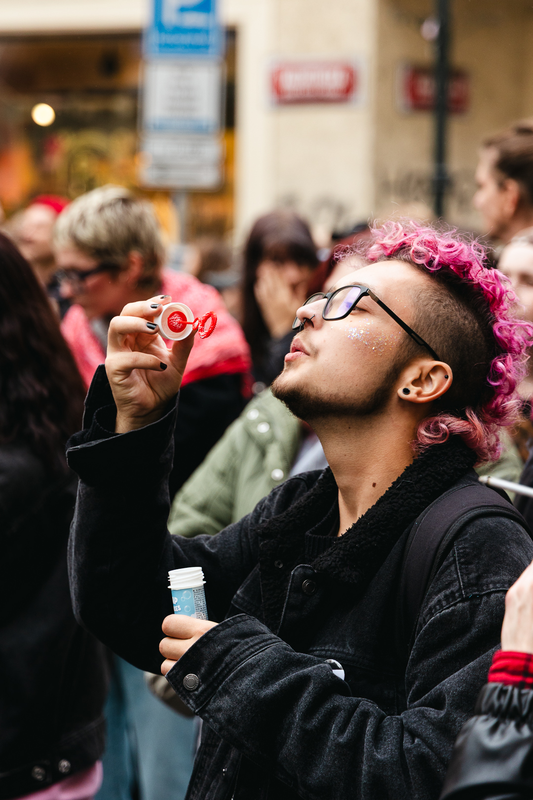 Praha je feministická